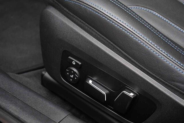 BMW 3-SERIE Touring 330e xDrive M-Sport Pano ACC 19inch HUD El-zetels Camera