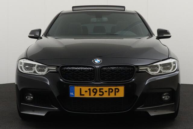 BMW 3-SERIE Touring Aut. M-Sport Black-Edition Pano-dak Elek.Trekhaak 18'LMV