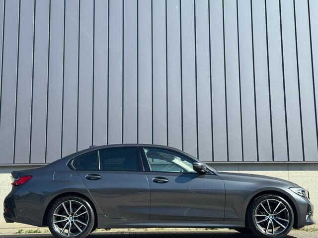 BMW 3-SERIE 320i 184PK Automaat High Executive Camera Apple-Carplay Led