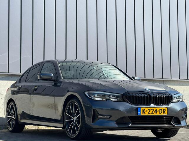 BMW 3-SERIE 320i 184PK Automaat High Executive Camera Apple-Carplay Led
