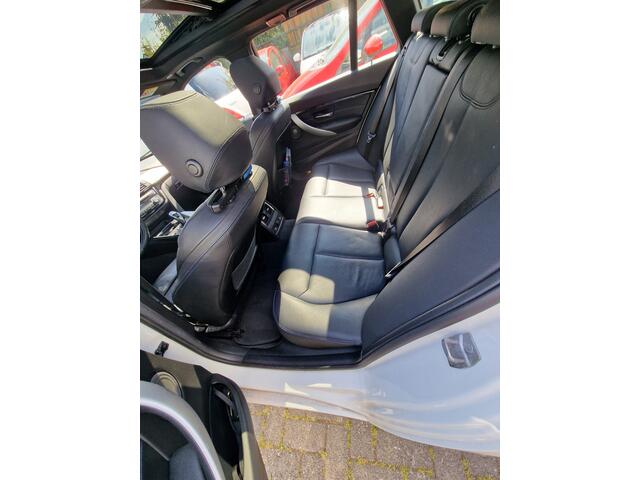 BMW 3-SERIE Touring 335d xDrive High Executive