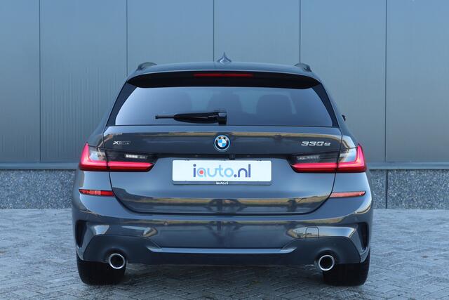 BMW 3-SERIE Touring 330e xDrive M-Sport Pano/Laser LED/360/Keyless/Elek. stoel+mem/Dodehoek/19"