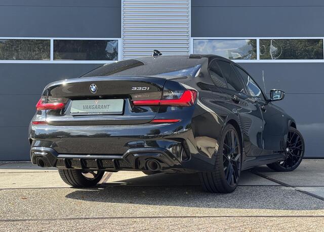 BMW 3-SERIE 330i High Executive Edition |Pano |Sfeer |360° |Leder |Maxton