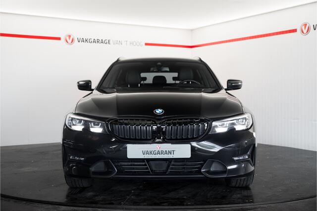 BMW 3-SERIE Touring 330e Business Edition Plus