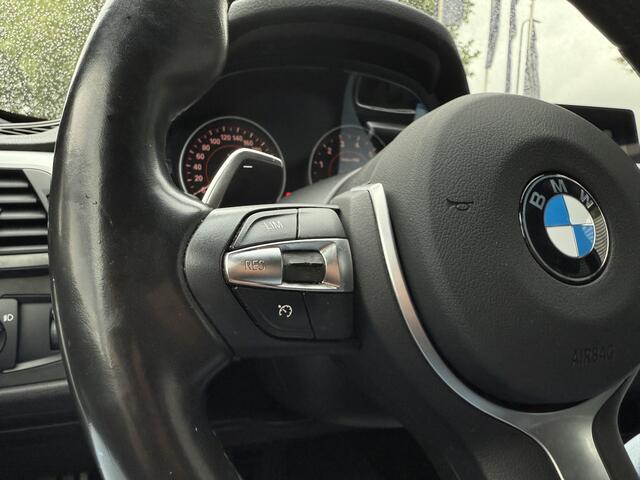 BMW 3-SERIE 330e Hybride!! | Stoelverwarming | Camera | PDC V+A | Clima | Cruise | Head-Up Display RIJKLAARPRIJS INCL 12 MAANDEN GARANTIE EN BEURT