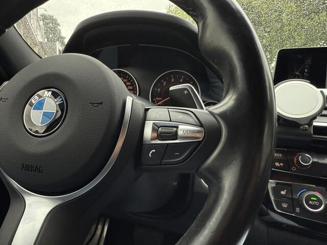 BMW 3-SERIE 330e Hybride!! | Stoelverwarming | Camera | PDC V+A | Clima | Cruise | Head-Up Display RIJKLAARPRIJS INCL 12 MAANDEN GARANTIE EN BEURT
