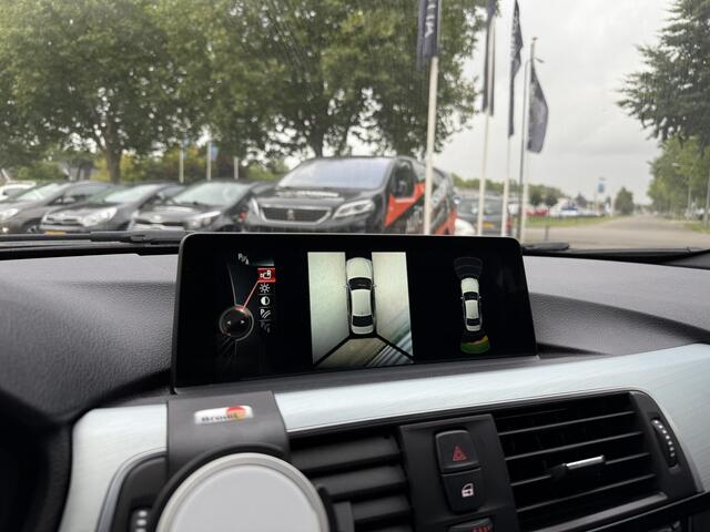 BMW 3-SERIE 330e Hybride!! | Stoelverwarming | Camera | PDC V+A | Clima | Cruise | Head-Up Display RIJKLAARPRIJS INCL 12 MAANDEN GARANTIE EN BEURT