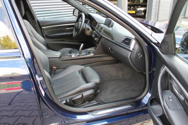 BMW 3-SERIE 3-Serie Touring 318i M-Pakket High Executive Uitv. AUTOMAAT