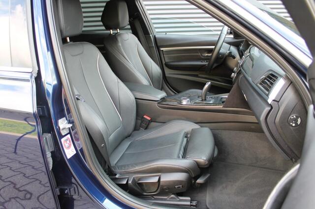 BMW 3-SERIE 3-Serie Touring 318i M-Pakket High Executive Uitv. AUTOMAAT