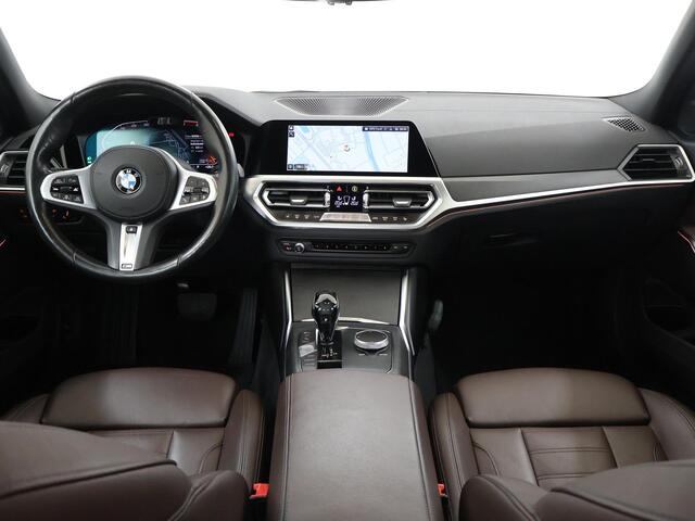 BMW 3-SERIE 330i High Executive Edition | Lederen Bekleding | Trekhaak | Elektrisch verstelb. bestuurdersstoel met geheugen | Stoel/Stuurwielverwarming | Cruise Control Adaptief | Parkeercamera