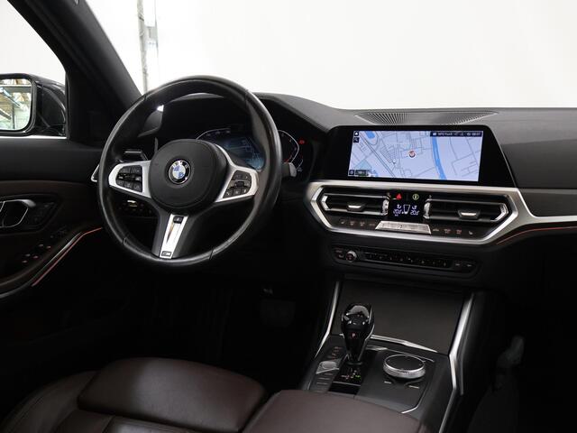 BMW 3-SERIE 330i High Executive Edition | Lederen Bekleding | Trekhaak | Elektrisch verstelb. bestuurdersstoel met geheugen | Stoel/Stuurwielverwarming | Cruise Control Adaptief | Parkeercamera