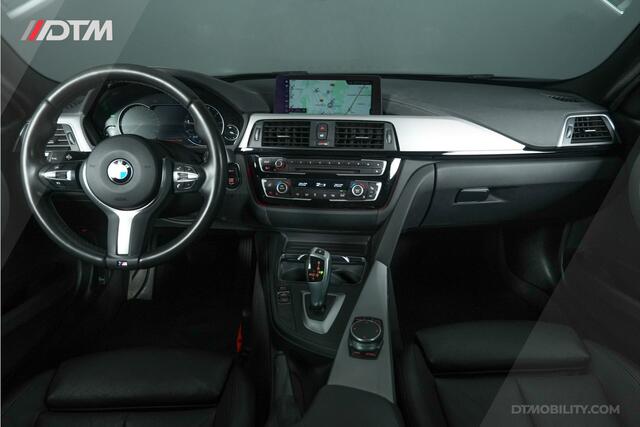 BMW 3-SERIE Touring 318i M-Sport | Trekhaak | Leder