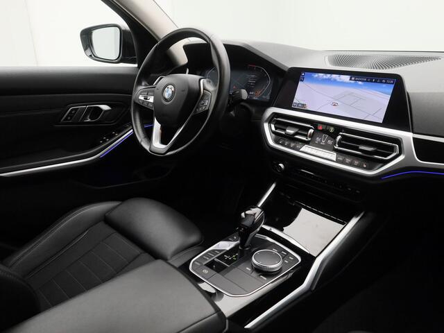 BMW 3-SERIE 320i Automaat High Executive | NAVI | STOELVERWARMING