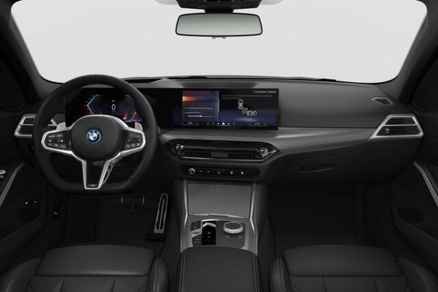 BMW 3-SERIE Touring 330e | M Sportpakket Pro | Trekhaak | Glazen panoramadak | Innovation Pack | Comfort Pack