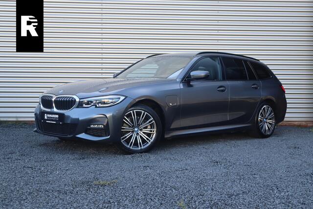 BMW 3-SERIE Touring M-Sport Hifi / Stoelverwarming / 18inch / Sportstoelen /