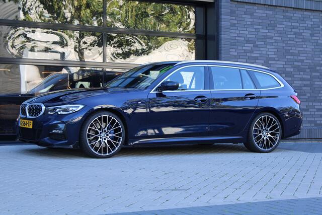 BMW 3-SERIE Touring 320i High Executive Edition | NAP | M-SPORT | HUD | LEDER | CAMERA | TREKHAAK | LED | TANZANITE BLUE |