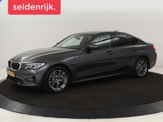 bmw-3-serie-320e-sport-line--leder