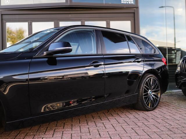 BMW 3-SERIE Touring 318i Essential | BTW! | 19" LM | Leder | PDC | Stoelverw. | LED