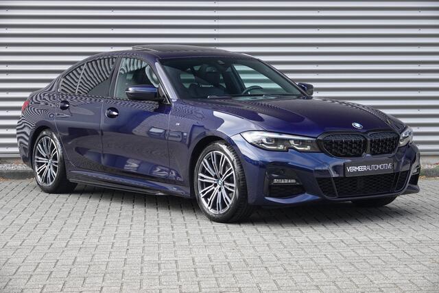 BMW 3-SERIE 318i Business Edition M-Sport | Schuifdak | Camera | Carplay | Sfeer |