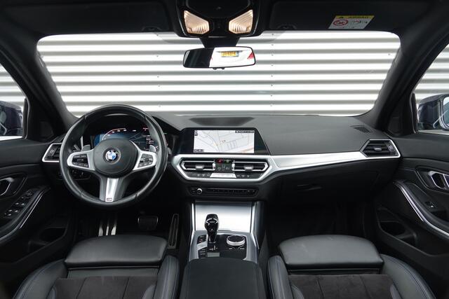 BMW 3-SERIE 318i Business Edition M-Sport | Schuifdak | Camera | Carplay | Sfeer |