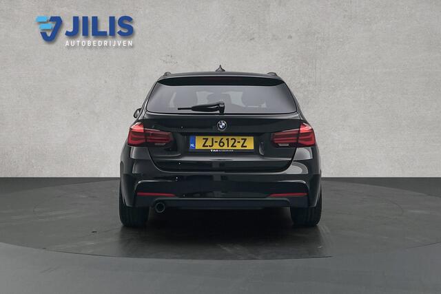 BMW 3-SERIE Touring 318i M Sport Corporate Lease | Camera | Panoramadak | Stoelverwarming | Leder