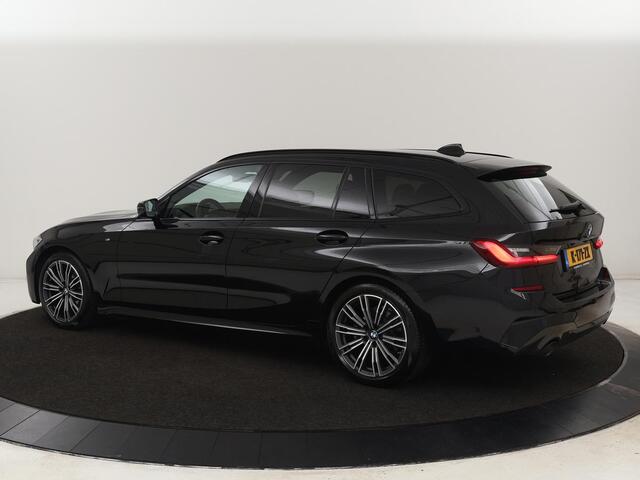 BMW 3-SERIE 318i M Sport | Sportstoelen | Half leder | Carplay | Navigatie | Camera | Parkeerhulp | Climate control | Cruise control