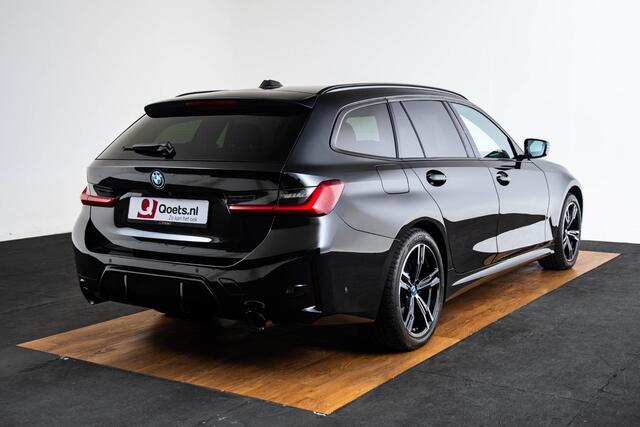 BMW 3-SERIE Touring 330e M Sport - Panoramadak - Parking/Driving Assistant - Active Cruise Control - Geluiddempende/getinte Ruiten - Comfort Access - Elektrisch verstelbare/verwarmde voorstoelen - Zonneschermen achter -
