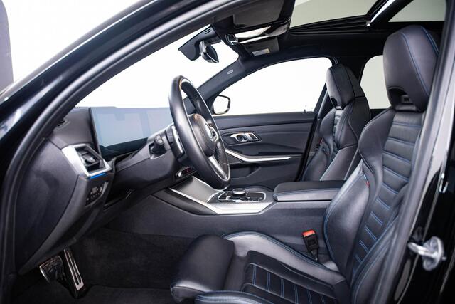 BMW 3-SERIE Touring 330e M Sport - Panoramadak - Parking/Driving Assistant - Active Cruise Control - Geluiddempende/getinte Ruiten - Comfort Access - Elektrisch verstelbare/verwarmde voorstoelen - Zonneschermen achter -