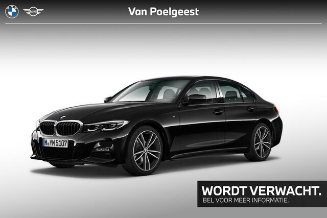 BMW 3-SERIE Sedan 320i High Executive / M Sportpakket / Audio Media Pack / Safety Pack / Parking Pack / 19 inch