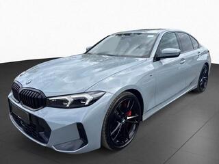 bmw-3-serie-330ia-m-sport-pro-**-le