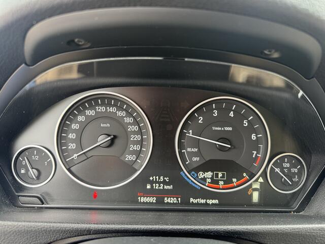 BMW 3-SERIE Touring 318i Autom/Tiptr Executive Leer/Navi/Clima/Cruise/Trekhaak