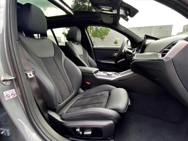 BMW 3-SERIE Touring 330e M Sport Innovation