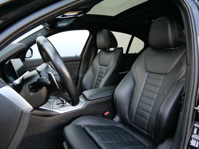 BMW 3-SERIE 318i Business Edition Plus 157 Pk Automaat Navigatie / DAB / Leer / M-pakket / Camera
