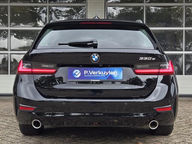 BMW 3-SERIE Touring 330e | 360 CAMERA | SPORTSTOELEN | HEAD UP | KEYLESS ENTRY |