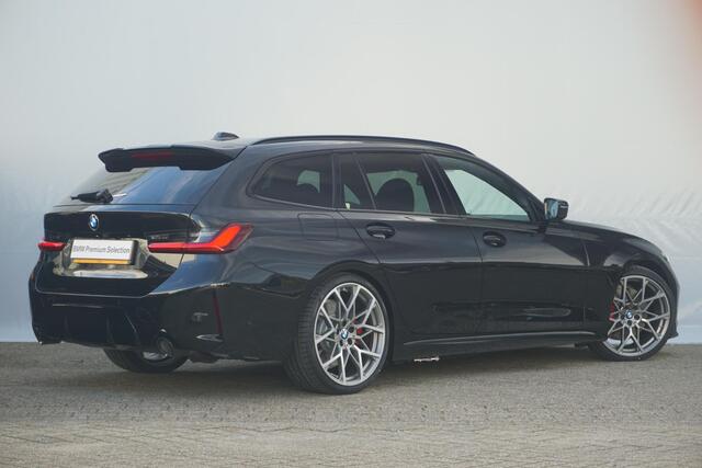 BMW 3-SERIE Touring 330e M Sport Pro | Trekhaak / Harman Kardon / Elektrische Stoelen met geheugen / Comfort Access