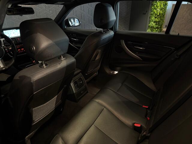 BMW 3-SERIE Touring 320i High Exe | M-sport | Keyless | Leder