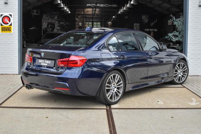 BMW 3-SERIE 330e *NAP | Automaat | 19" | Cruise | Clima | Navi | Leder | Stoelverwarming | Parkeersensoren*