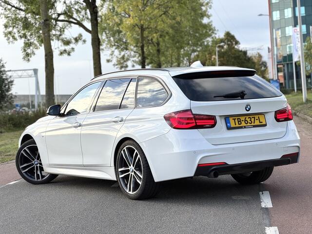 BMW 3-SERIE 318I M-Sport Leder Navi Clima Cruise NAP