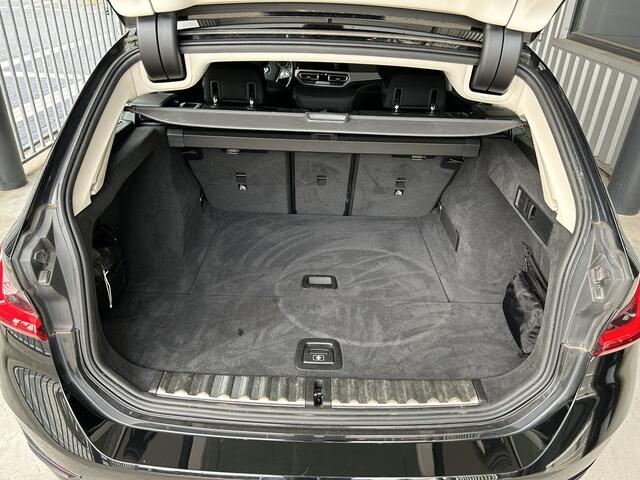 BMW 3-SERIE Touring 318i Executive Edition | NIEUW MODEL | AUTOMAAT | CARPLAY/ANDROID | NAVI | CRUISE CONTROL | CLIMATE CONTROL | PDC V+A | LMV | STOELVERWARMING | ELEKTR. ACHTERKLEP | LICHT+REGEN SENSOR | LED | BLUETOOTH