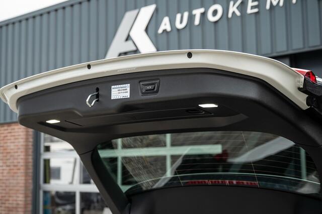 BMW 3-SERIE 330 330e xDrive M Sport LCI | Facelift | Shadow | Trekhaak | Widescreen | Hifi | Camera | 18' inch |