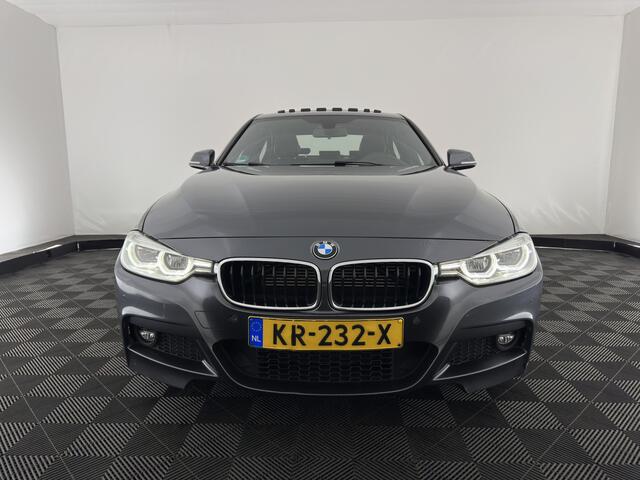 BMW 3-SERIE 330e Centennial High Executive M-Sportpack Aut. *PANO | LUXURY-LEATHER | FULL-LED | HEATED-SPORTSEATS | KEYLESS | HIFI-SOUND | NAVI-FULLMAP | ECC | SHIFT-PADDLES | PDC | CRUISE | 18''ALU*