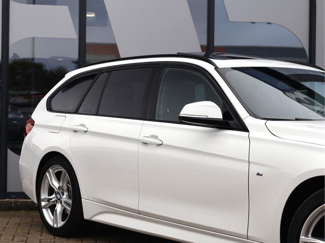 BMW 3-SERIE Touring 318i M Sport Automaat | Pano | Clima | LED | Navi |