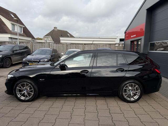 BMW 3-SERIE Touring 320e LCI Widescreen-AdapCruise-Shadow Line
