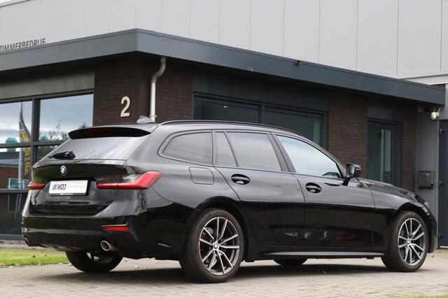 BMW 3-SERIE 318d / 320d Sportstoelen 18inch Carplay Dealer oh. BTW auto