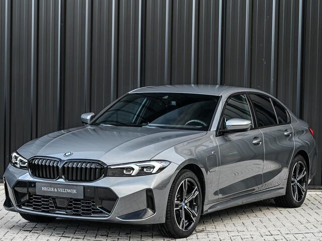 BMW 3-SERIE 330e | M-SPORT | SPORT SEATS | AMBIANCE INTERIEUR | ACTIVE CRUISE | DAB+ | HIFI SOUND | SHADOW-LINE | TREKHAAK | STUURVERWARMING