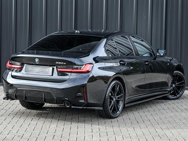 BMW 3-SERIE 330e | M-SPORT | SPORT SEATS | FULL STYLING | AMBIANCE INTERIEUR | ACTIVE CRUISE | DAB+ | HIFI SOUND | SHADOW-LINE | TREKHAAK | STUURVERWARMING