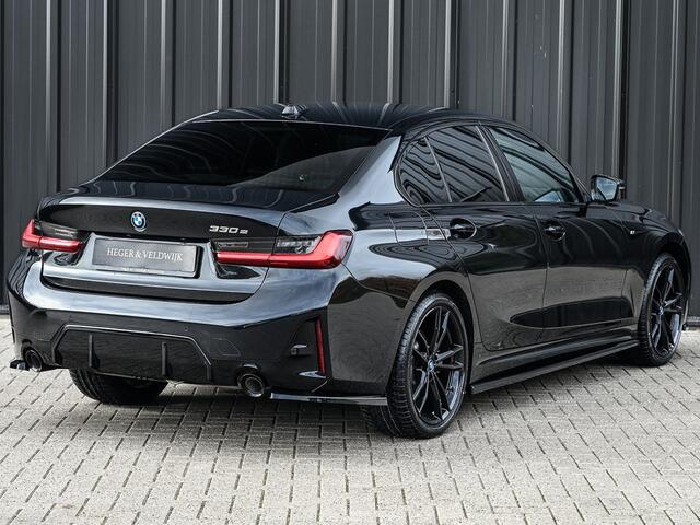 BMW 3-SERIE 330e | M-SPORT | SPORT SEATS | FULL STYLING | AMBIANCE INTERIEUR | ACTIVE CRUISE | DAB+ | HIFI SOUND | SHADOW-LINE | TREKHAAK | STUURVERWARMING