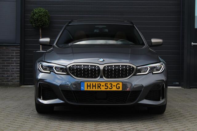 BMW 3-SERIE Touring M340i xDrive M Sport | Pano | M Stoelen | 360 Camera High Executive