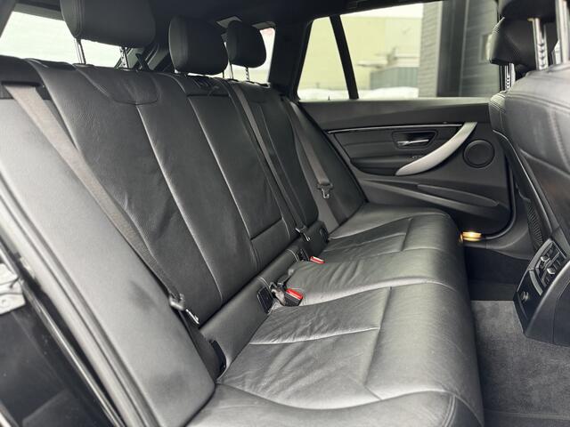 BMW 3-SERIE Touring 320i 184PK M Sport Edition | Head Up | Leder | Navi | Cruise | 19'' | ¤22.900,- Incl. BTW