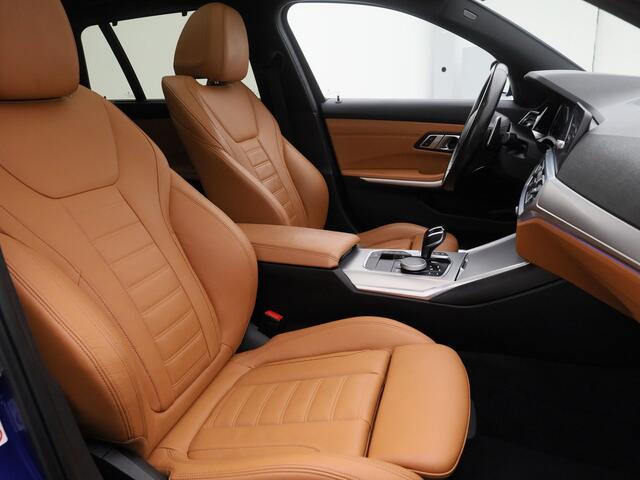 BMW 3-SERIE Touring 330e Touring M-Sport | PANO | CAMERA | KEYLESS | STOEL- EN STUURVERW. | TREKHAAK